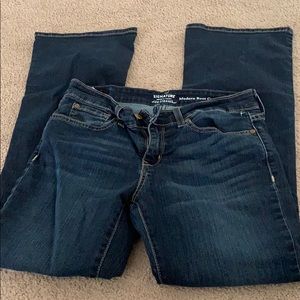 Never Worn- Levi Strauss- Modern Boot Cut